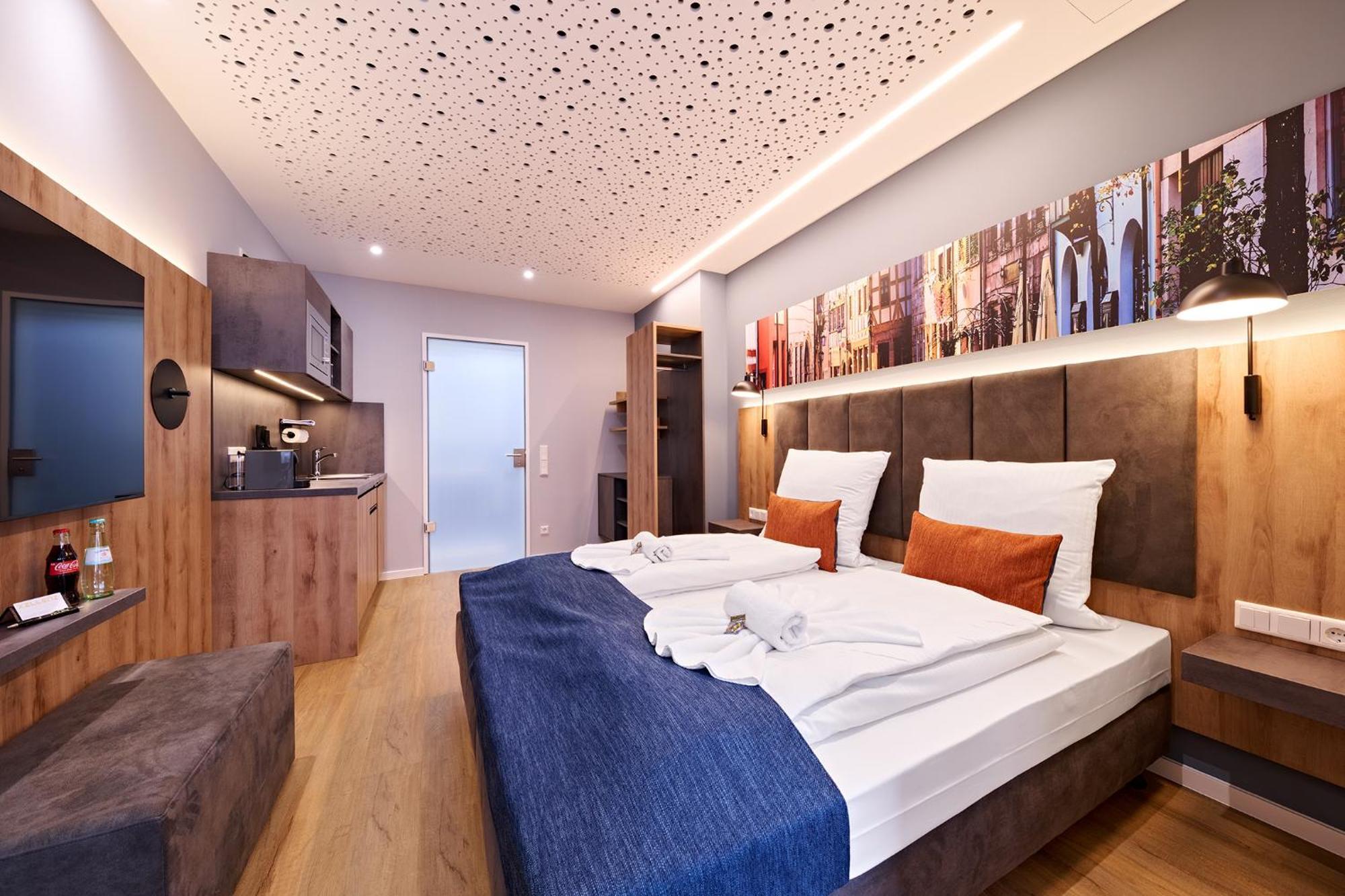 Xzllenz Traum Studio-Apartment, Frei-Parken, U-Bahn, Kueche Nuremberg Exterior photo